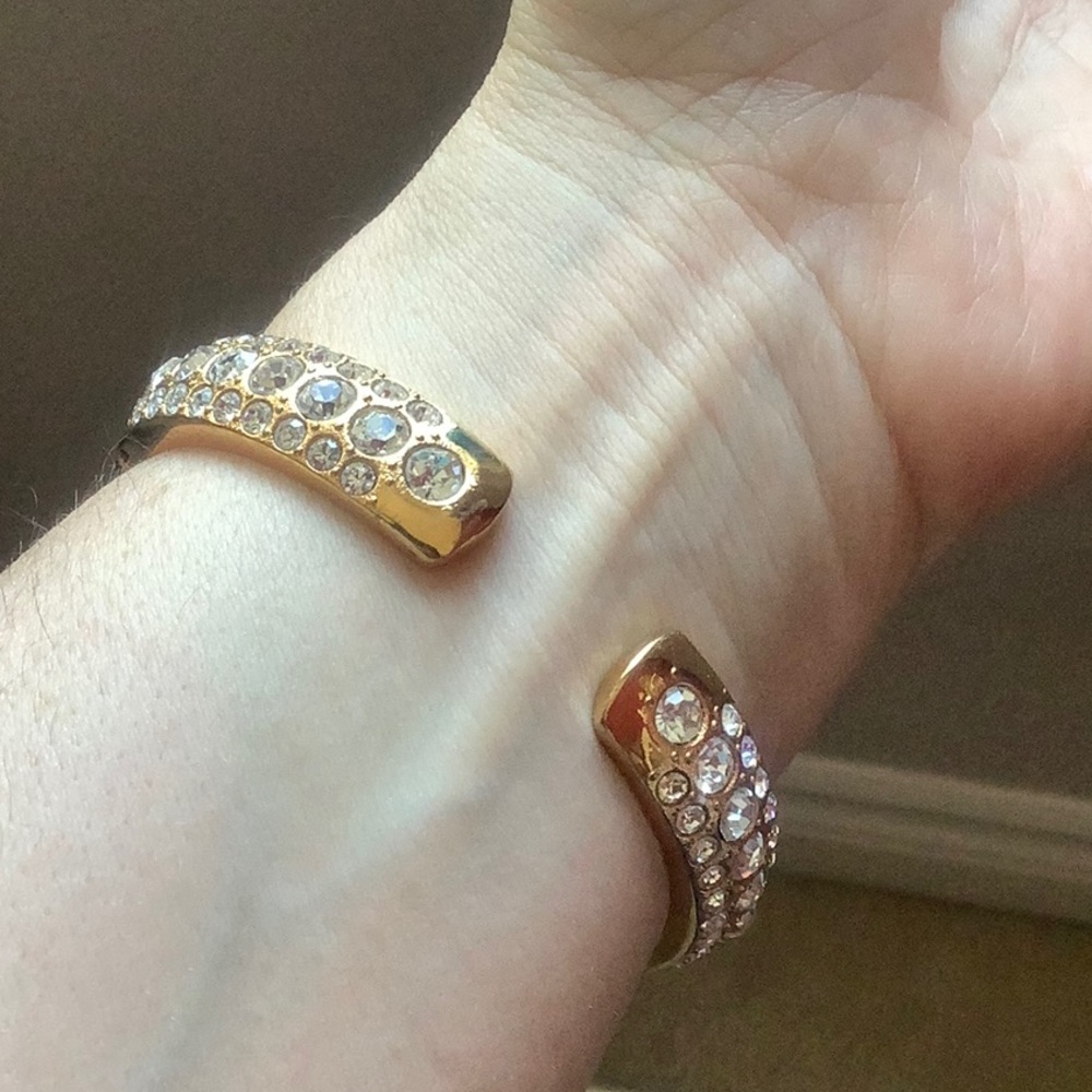 Joan Rivers Gold Crystal Bangle Watch - Picture 5 of 8
